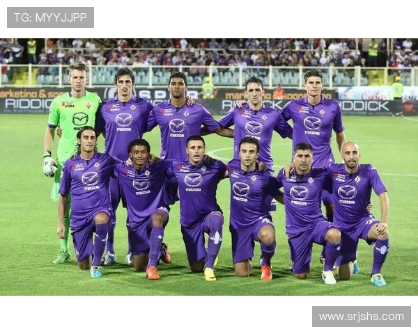 意甲足球明星盛会精彩瞬间尽在此刻的聚会照片分享