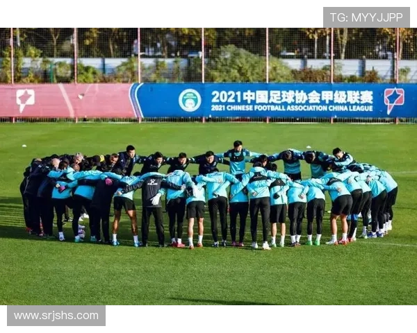 重庆乒乓球队在选拔赛中以63分稳居积分榜首位展现强劲实力